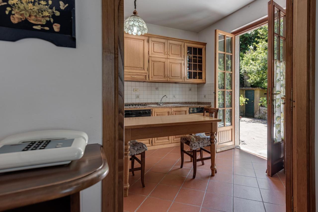Gigli Di Firenze Vila Rufina Exterior foto