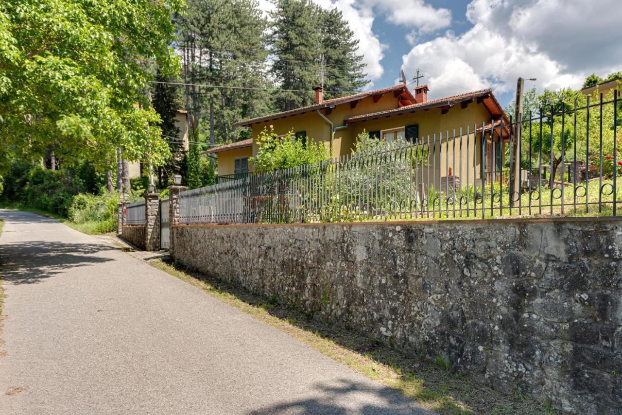 Gigli Di Firenze Vila Rufina Exterior foto